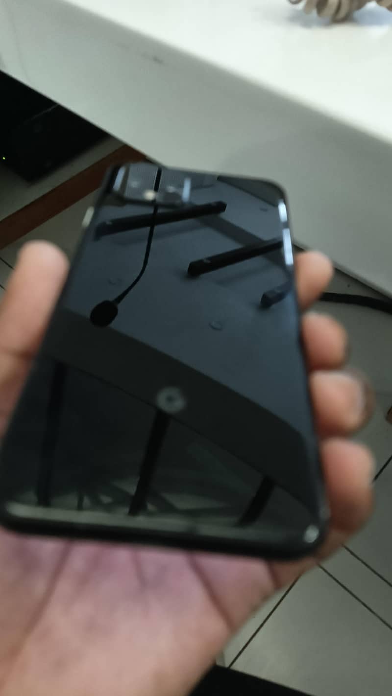 Google Pixel 4,  6/64 5