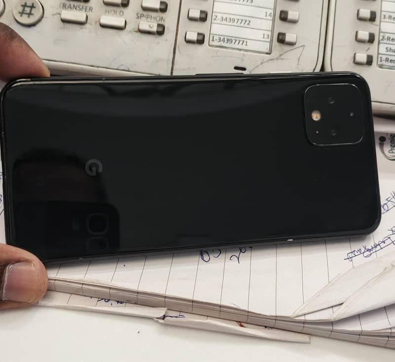 Google Pixel 4,  6/64 7