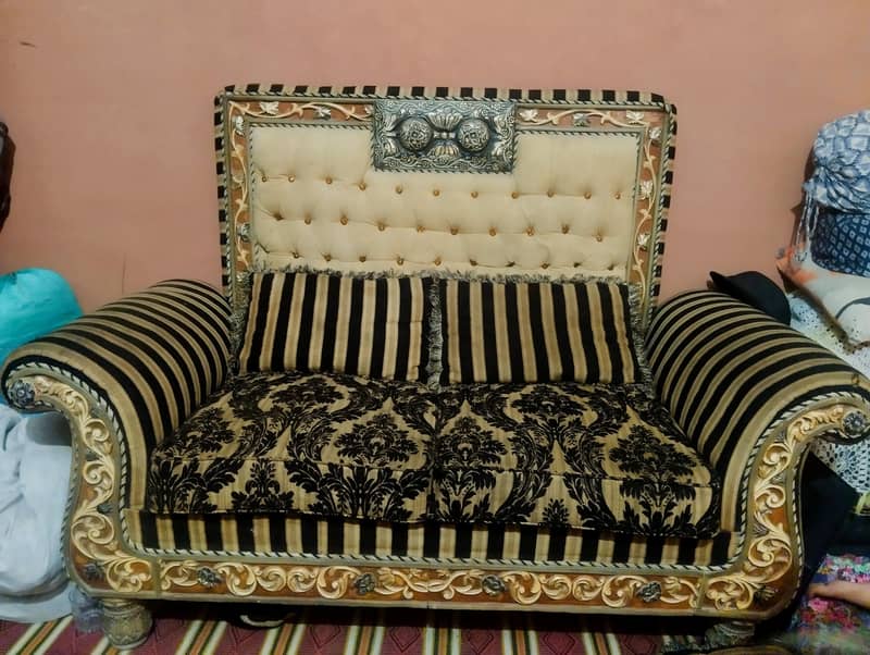 7 seater sofa 1
