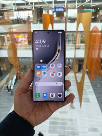 Tecno CAMON 40 Pro