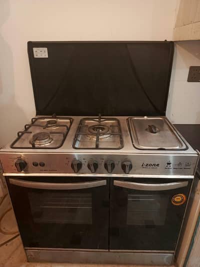 izone cooking range with fryer