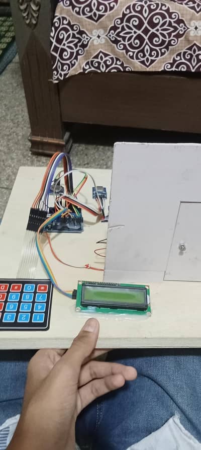 digital door lock system arduino uno based