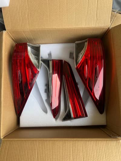 Fortuner Back lights