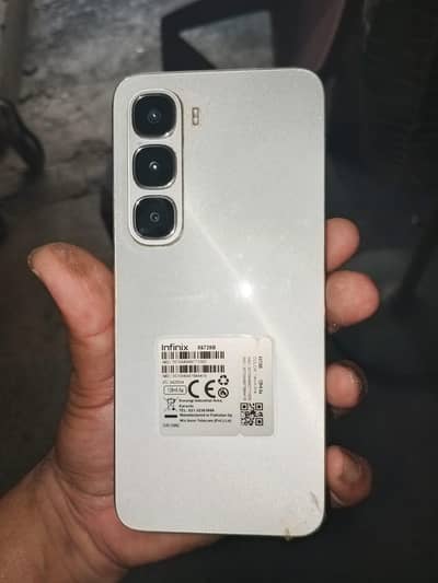 Infinix Hot 60i silver