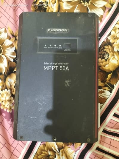 MPPT charge controller