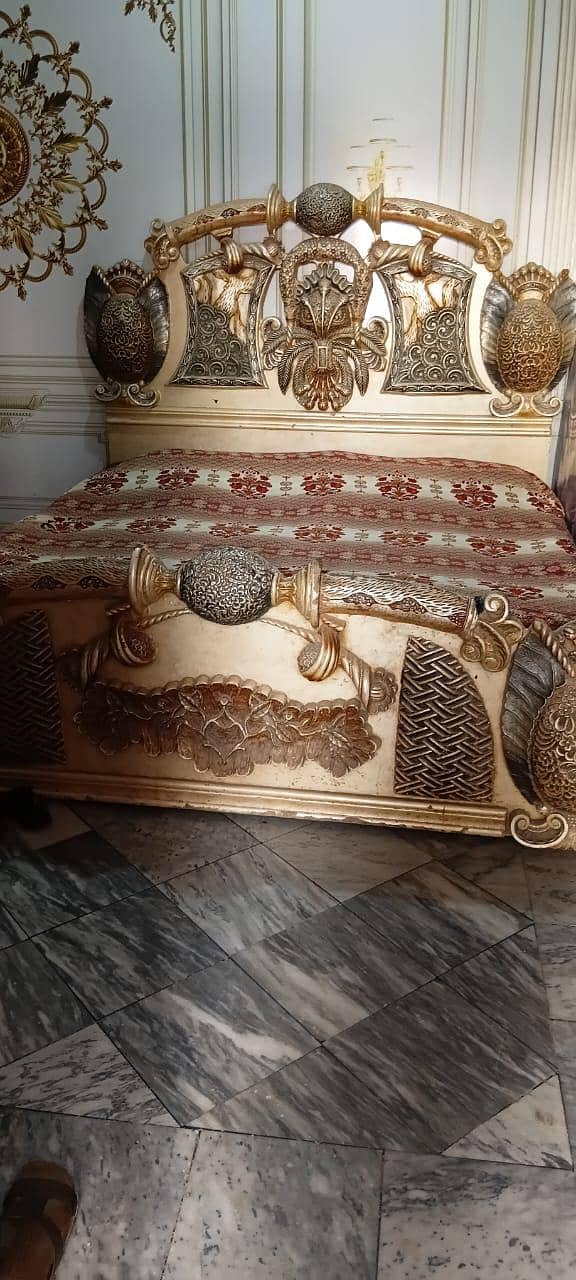 bed+dressing+chairs 0