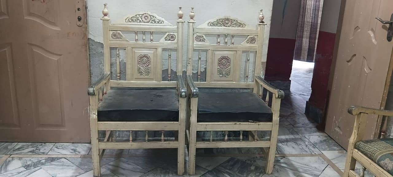 bed+dressing+chairs 3