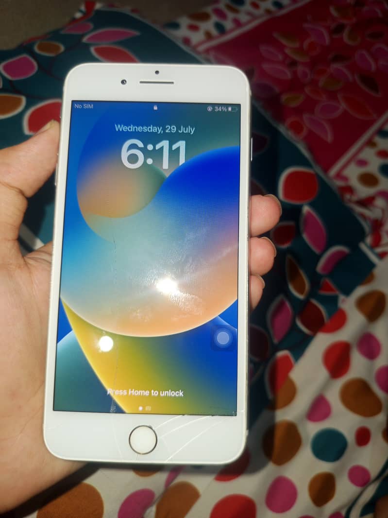 Apple iPhone 8 Plus Non PTA 3