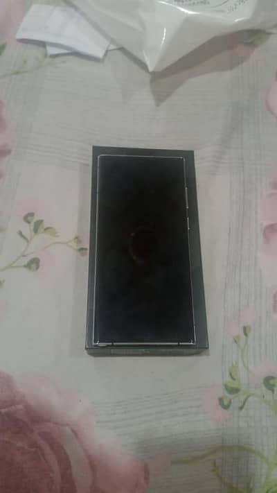 Samsung Galaxy S22 Ultra (PTA Approved)