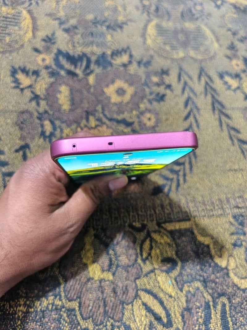 OPPO A6 4