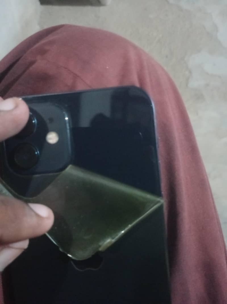Apple iPhone 12 1