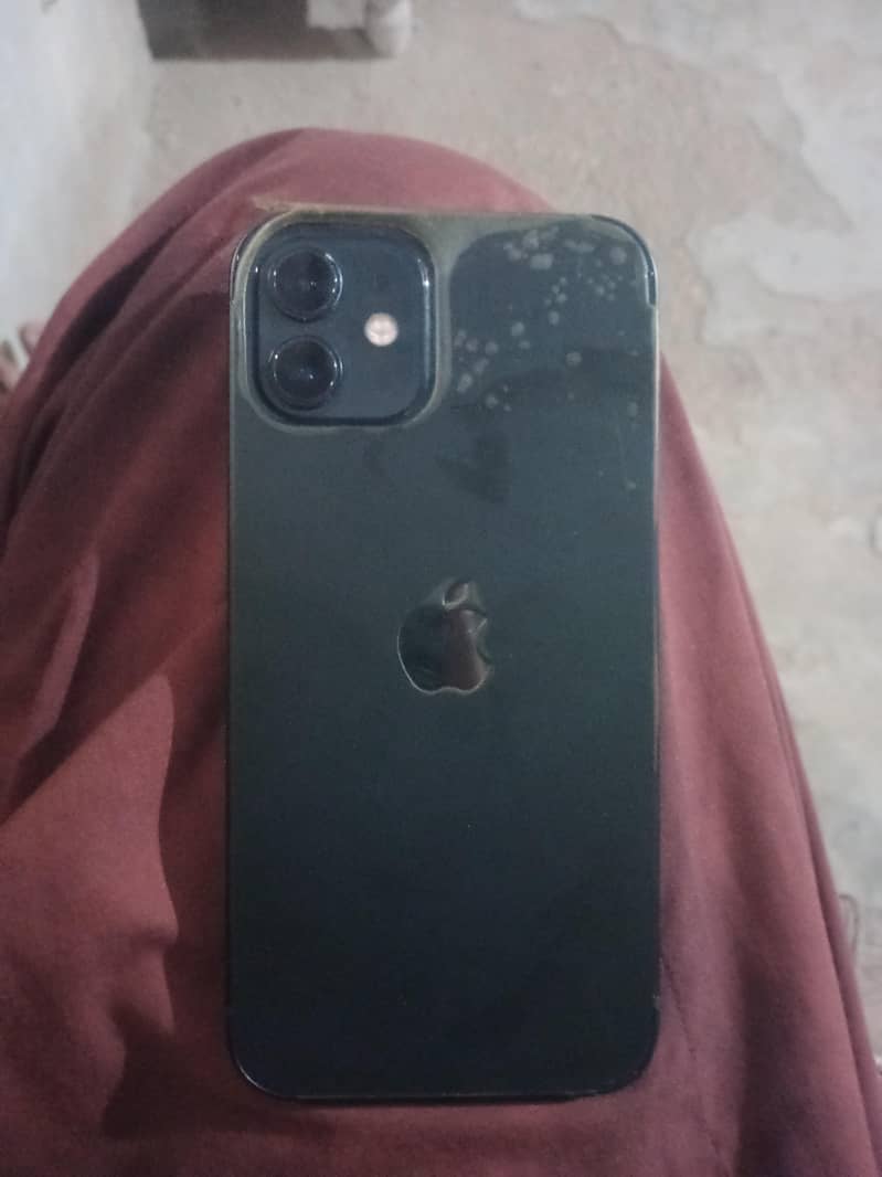 Apple iPhone 12 2