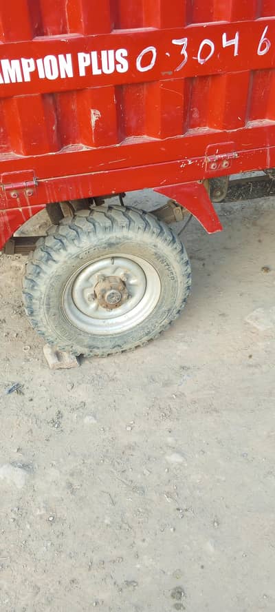 loader rickshaws