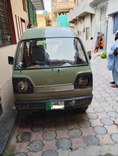 1990 MODEL CARRY BOLAN