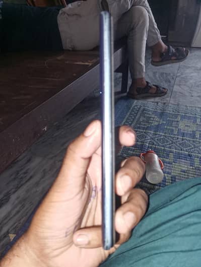 Vivo Y51