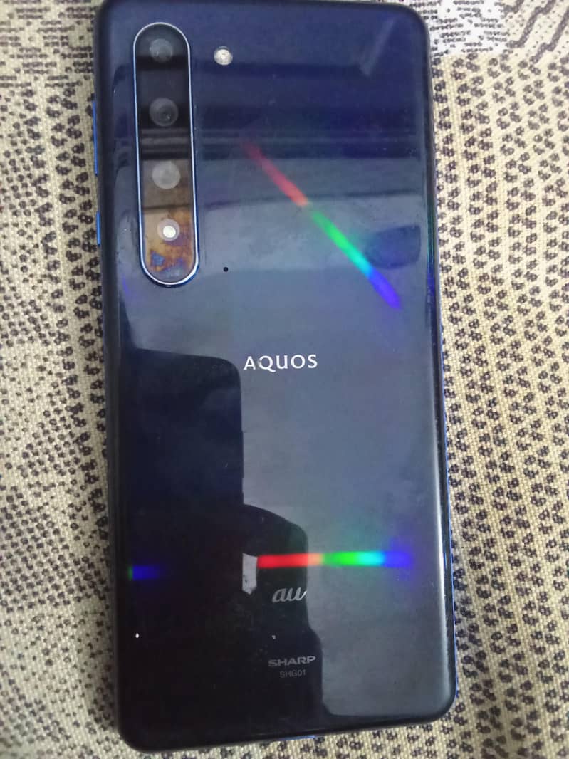 Sharp Aquos R5G 2