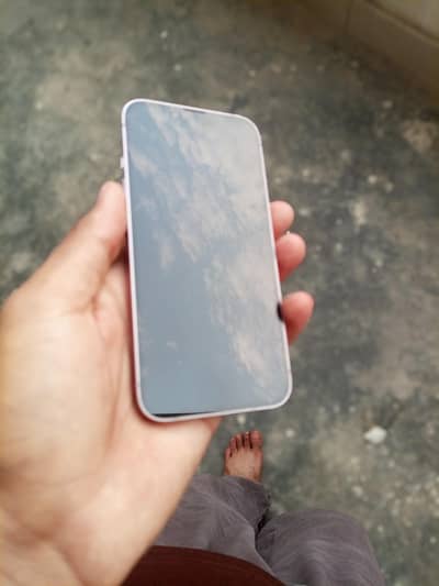 Apple iPhone 14