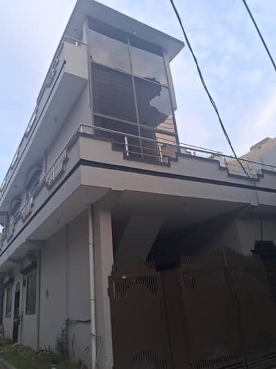 4 Marla Corner Double Story House for Sale