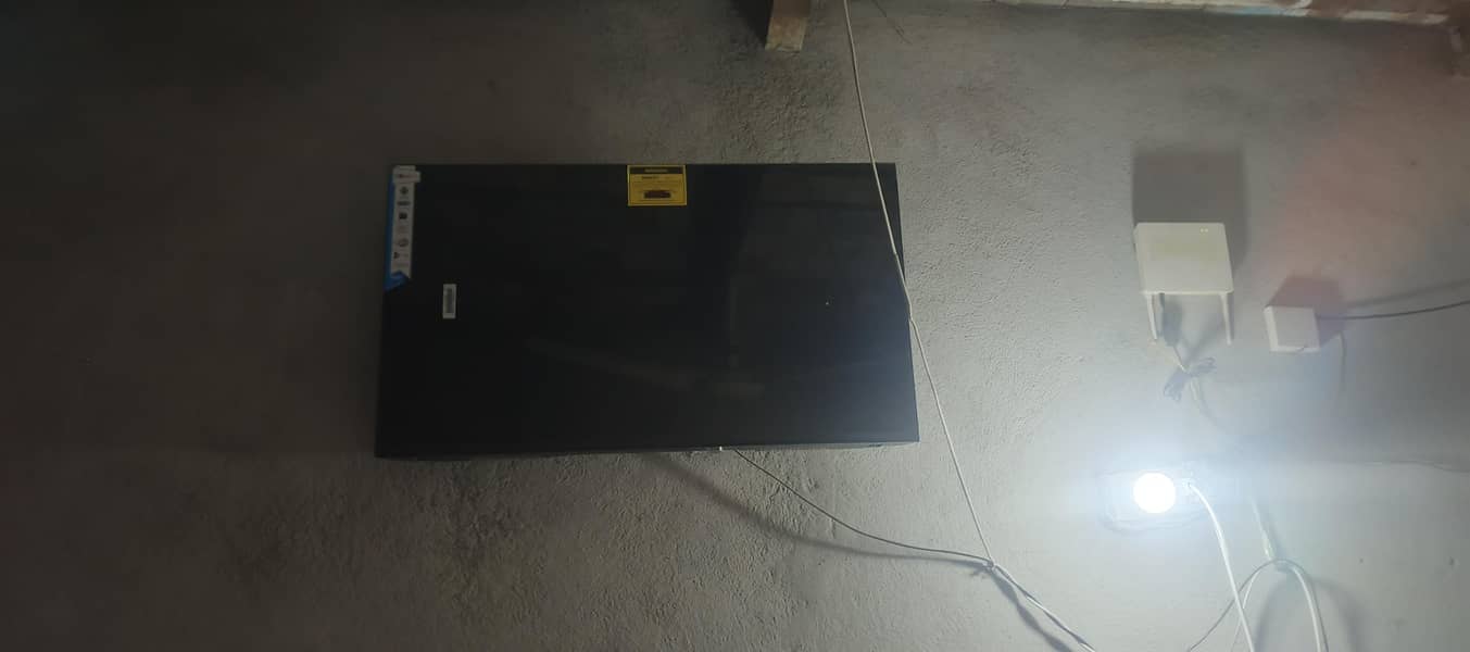 LCD tv 3