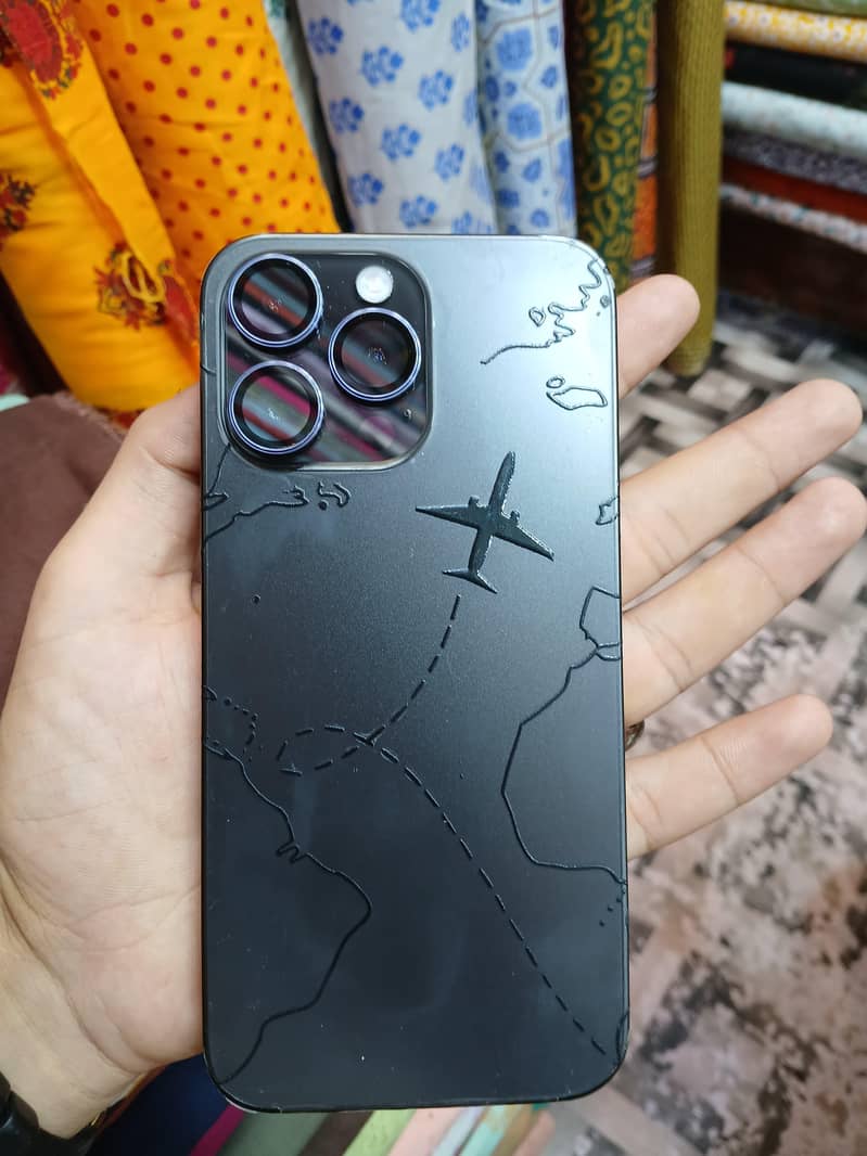 Apple iPhone 14 Pro Max 2