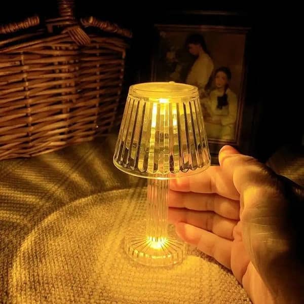 4.5-inch LED Lamp for Side Tables (Cell-Powered) by Glass Vase