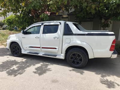 Toyota Hilux 2012