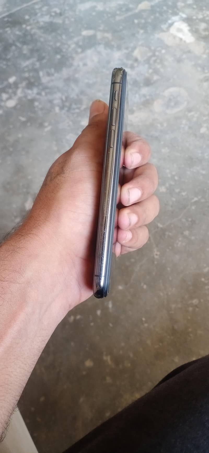 Apple iPhone X 5