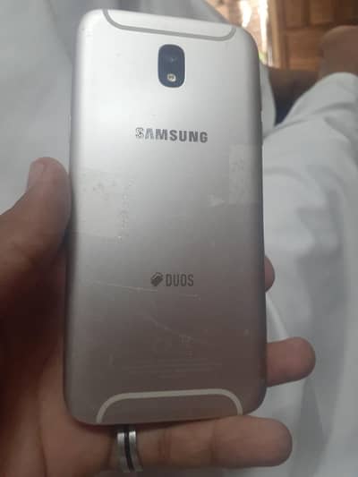 Samsung Mobile J5 Pro