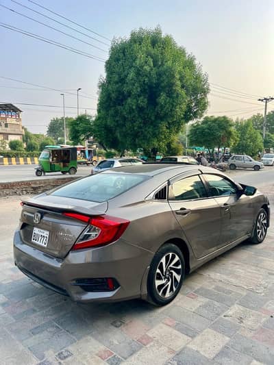 Honda Civic VTi Oriel Prosmatec UG 2017