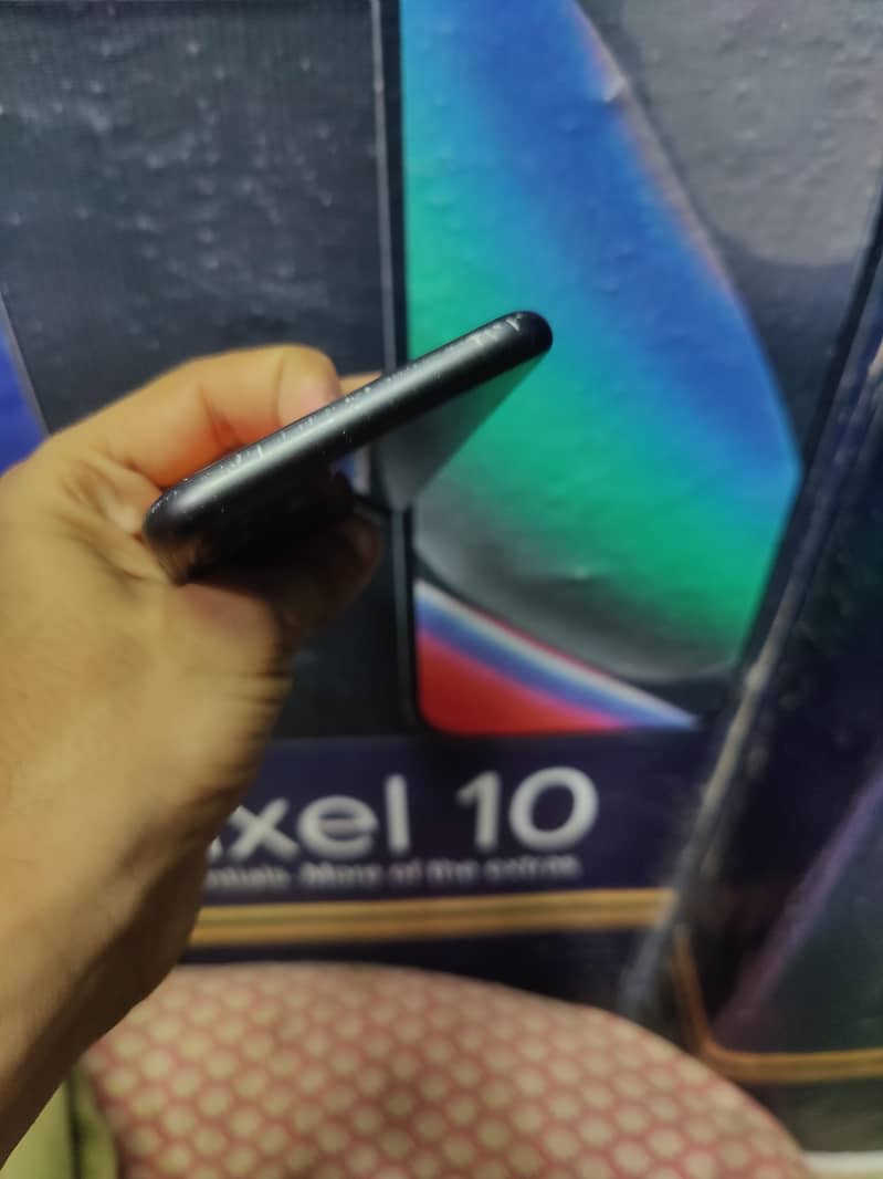 Apple iPhone 11 3