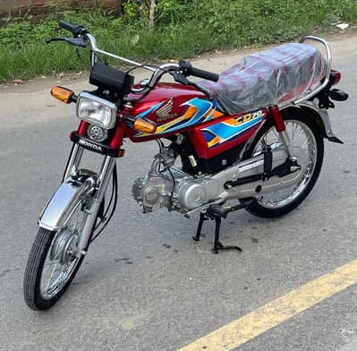 HONDA CD70 BRAND NEW BIKE INVOICE DATE 19.06. 2026 ONLY 40 DAYS USE