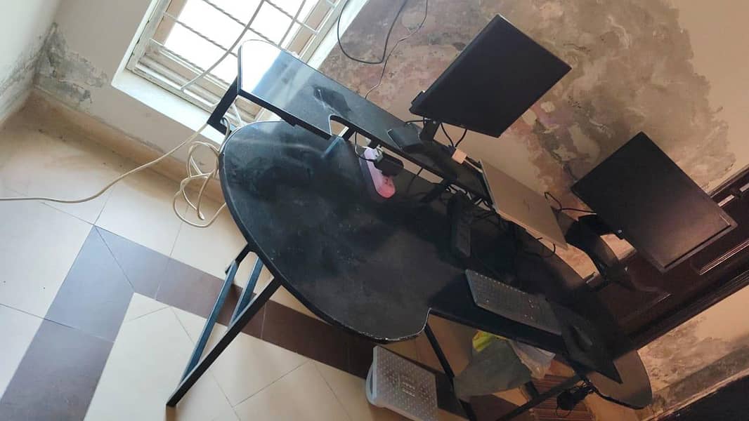 Office working Table / Gaming Table 7