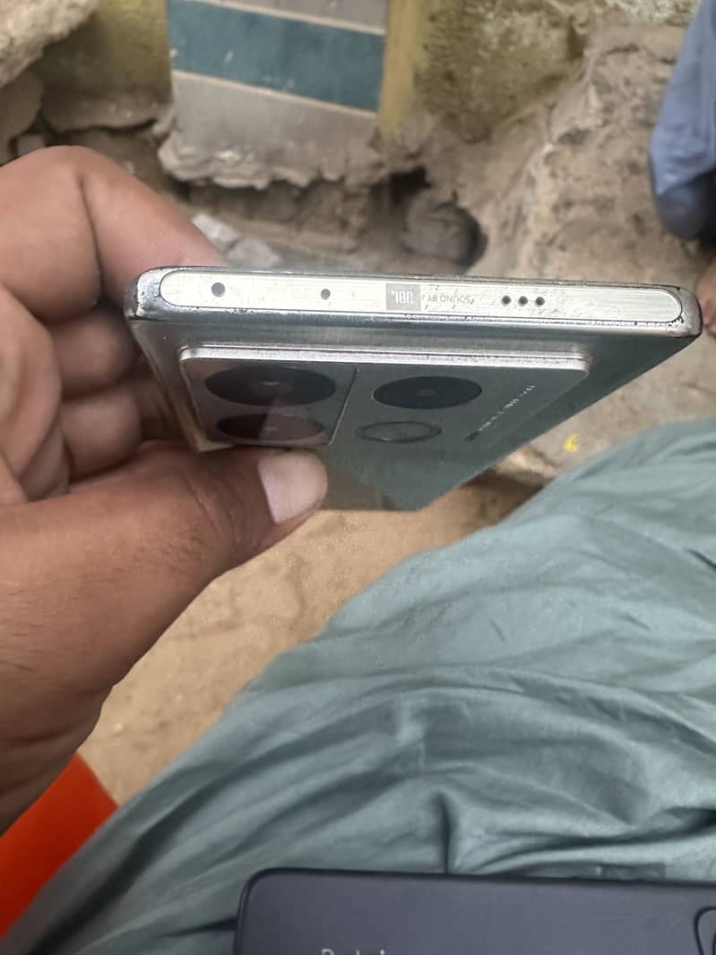 Infinix Note 40 Pro 1
