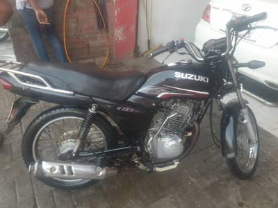 Suzuki gd110 Black ( 2015 Model )