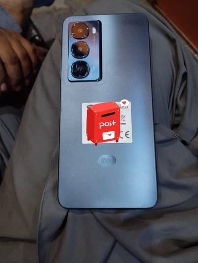 Itel City 100