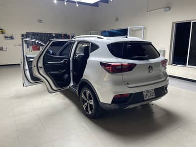 MG ZS 2021