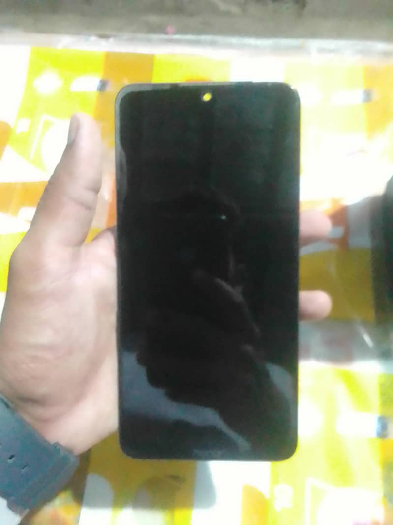 honor 8x max 1