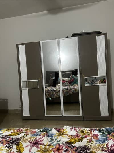 DECO CUPBOARD