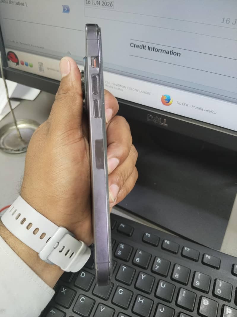 Apple iPhone 14 Pro Max 2