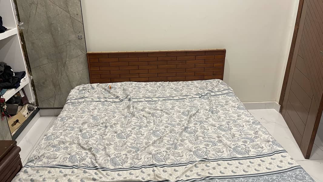 Double Bed With Dressing Table 2