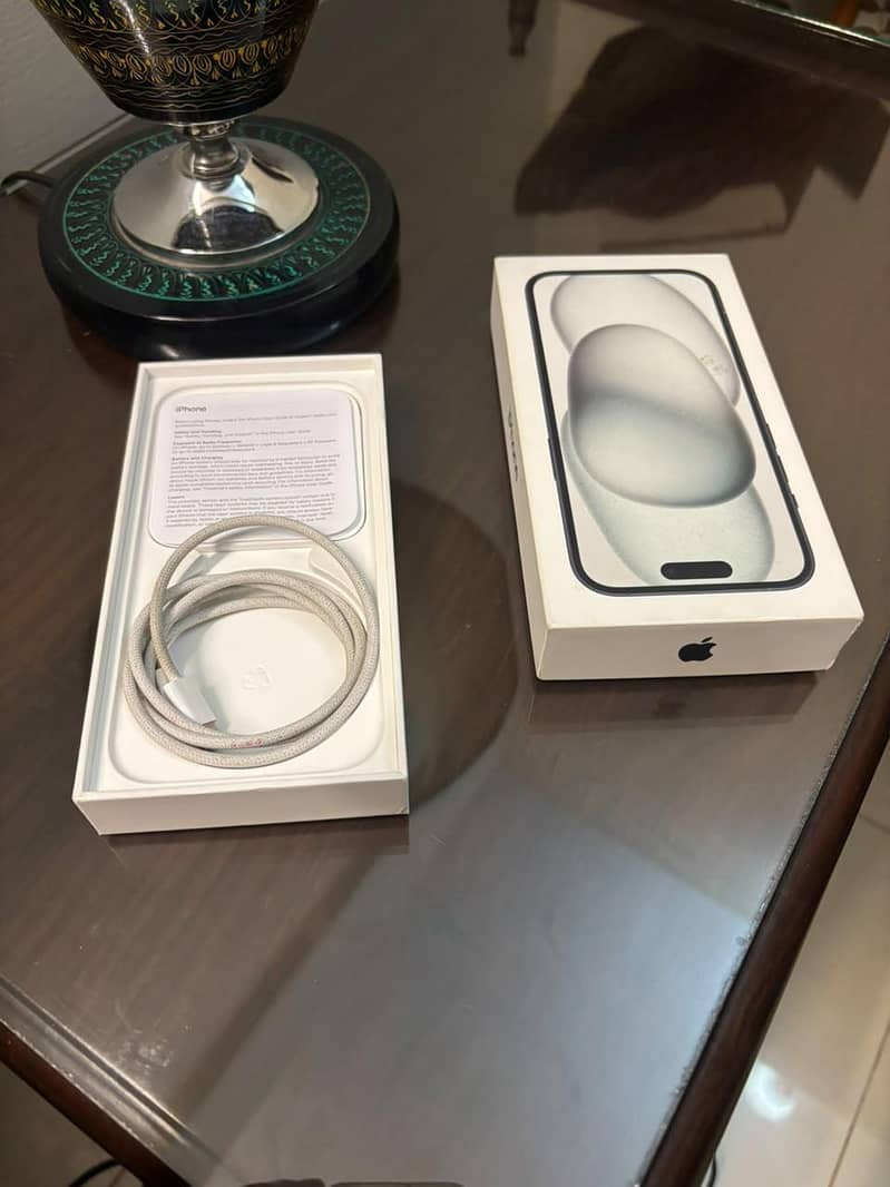 Apple iPhone 15 7