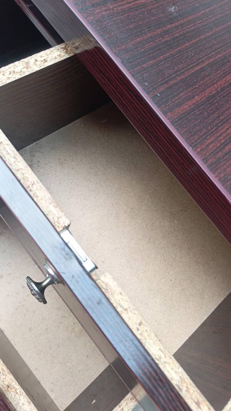 Office Table 3