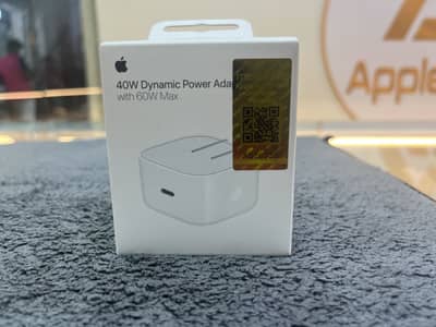 Apple 40 W Adapter