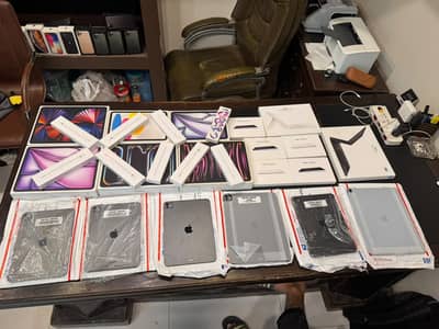 Apple iPads, Magic Keyboards & Magic Trackpads | iPad Pro M5, M2 & iPa