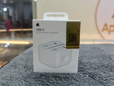 Apple 20 W Adapter