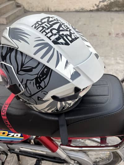 jackie helmet dot approved 902