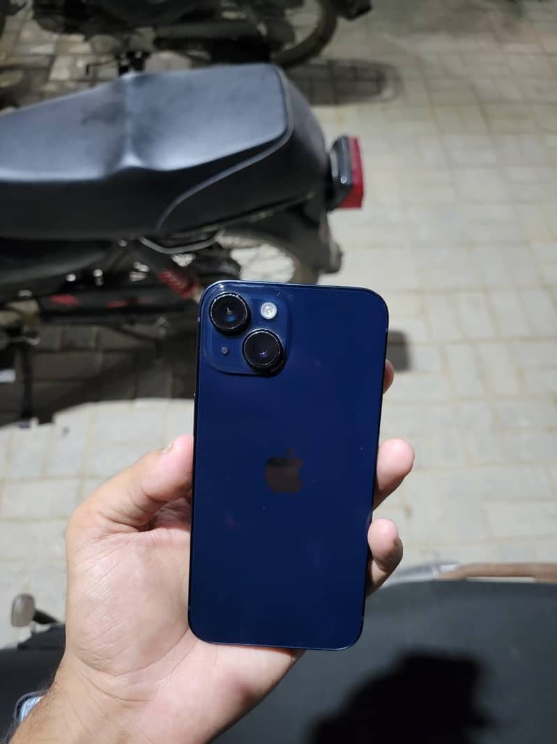 Apple iPhone 14 1