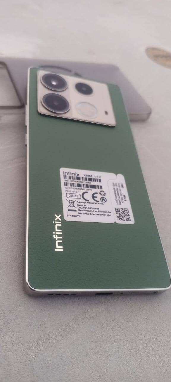 Infinix Note 40 4