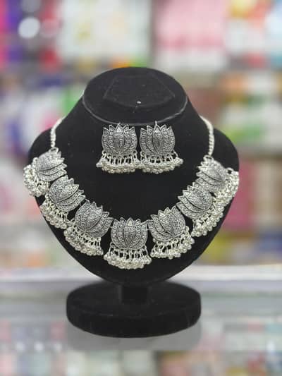 jewellery set