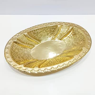 Vtg Handcrafted Embossed Floral Brass Fruit Tray with Ornamental Feet